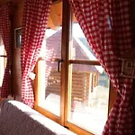 Brvnare Grujic Zlatibor