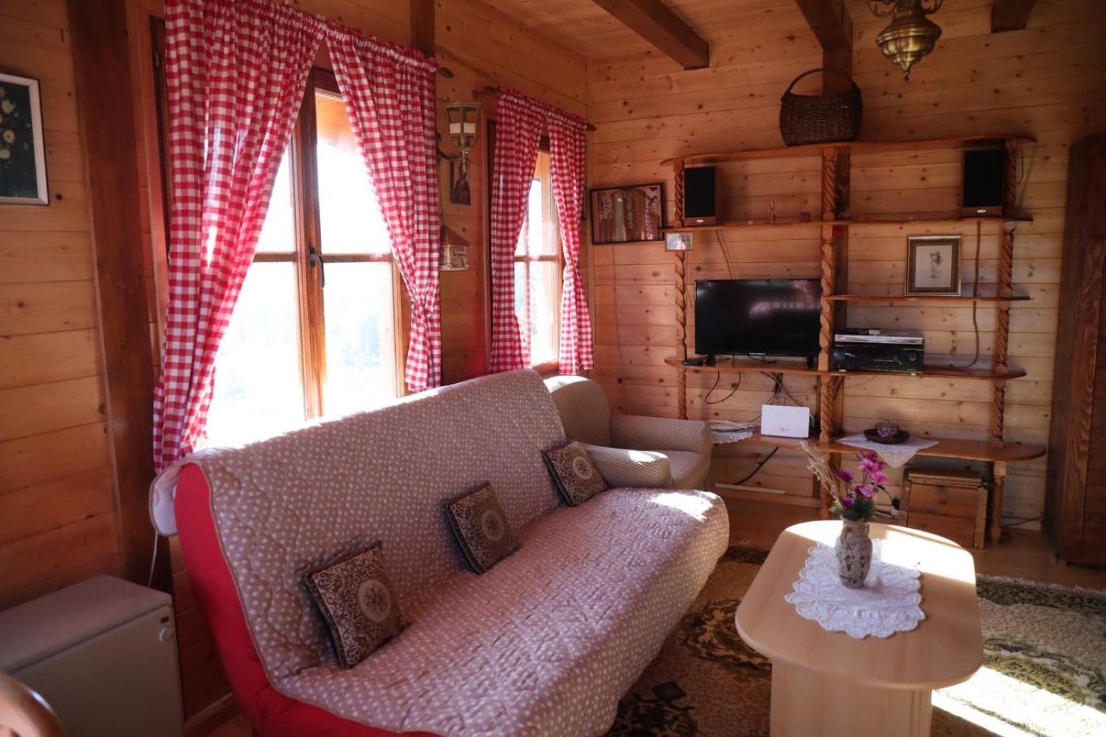 Brvnare Grujic * Zlatibor